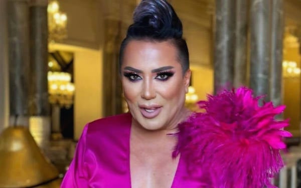 /haber/sosyal-medya-fenomeni-murat-ovuc-hakkinda-3-yila-kadar-hapis-istemi-316431