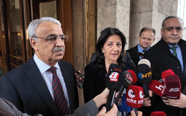 Erdoğan ile DEM Parti İmralı Heyeti görüşmesi başladı: "Rapor, ay sonuna yetişebilir"