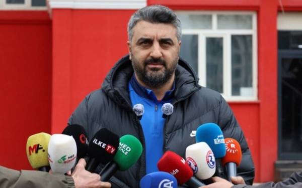 Amedsporê peymana xwe ya bi Kaloglû re bi dawî kir