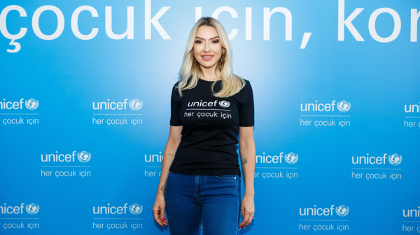 Oktay Saral'dan Hadise'nin UNICEF videosuna: Ülkenin itibarı zedeleniyor