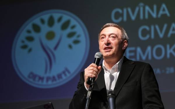 Bakırhan’dan İran mesajı: Ne emperyal müdahale ne tekçi rejim