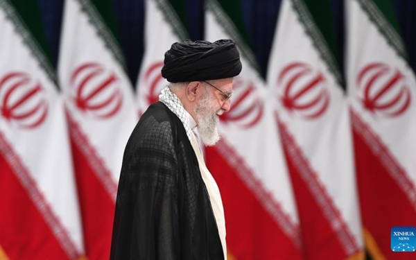 /haber/hamaneyin-olum-haberine-dunyadan-sert-ve-zit-tepkiler-317221