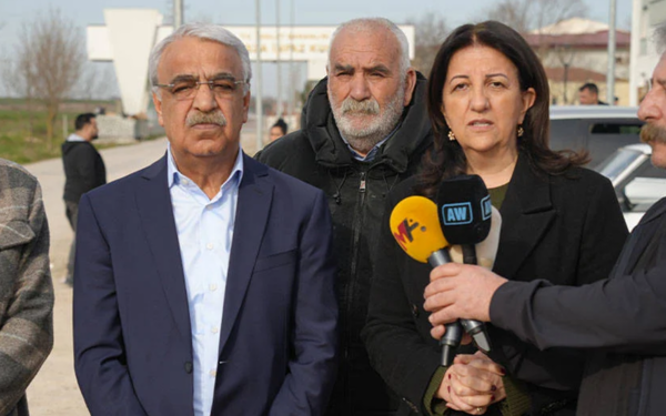 İmralı heyeti: Demirtaş'ın hukuksuzluk giderildiğinde sürece katkı sunma isteği var