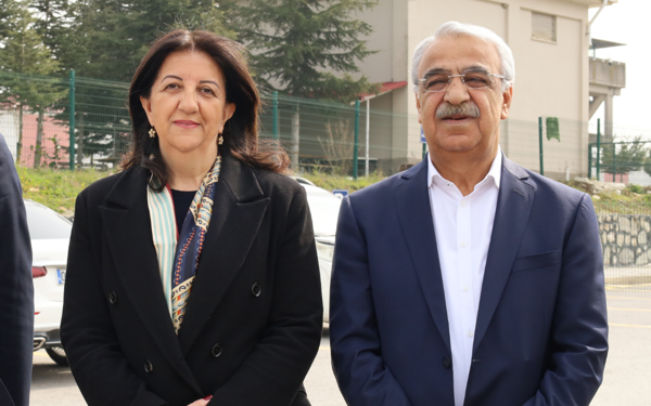 DEM Parti İmralı Heyeti, Figen Yüksekdağ'ı ziyaret etti