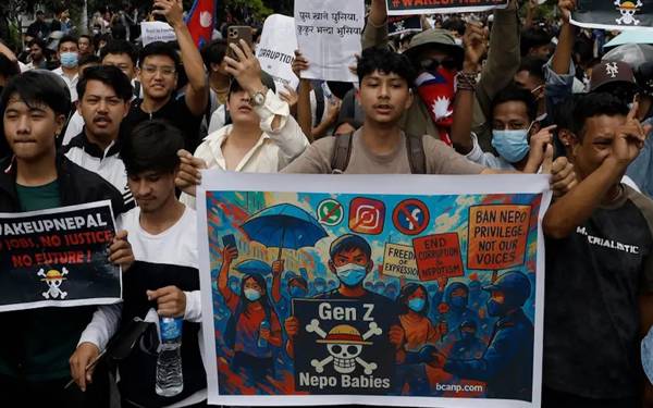 Nepal seçimleri: Yeni parti eski siyasal düzeni yıkıyor