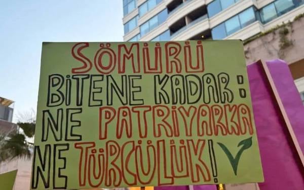 /haber/8-martta-uc-kentte-vegan-feminist-kortej-olusuyor-317481