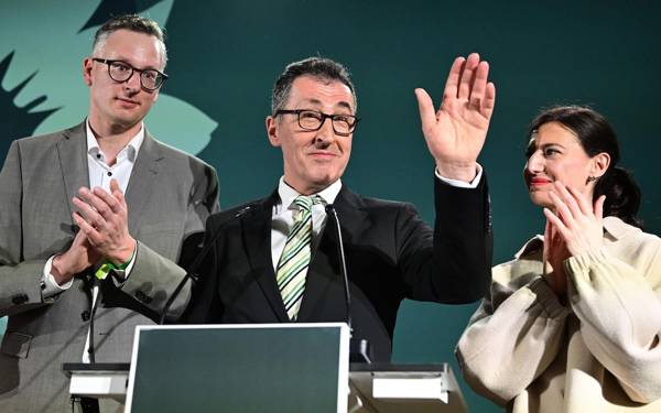 Almanya: Baden-Württemberg seçimlerini Yeşiller kazandı, Cem Özdemir eyalet başbakanlığına yürüyor
