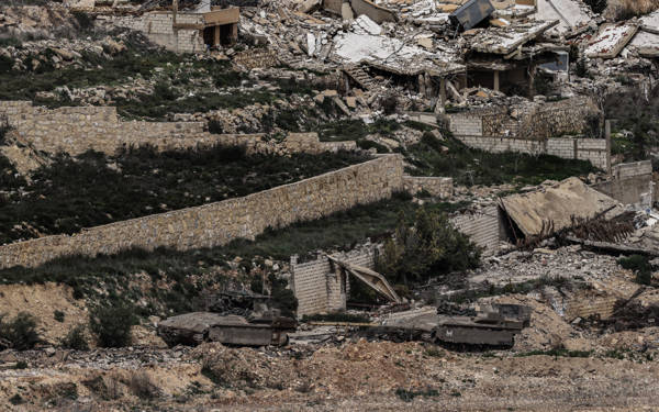 İsrail, Lübnan'ın güneyine kara harekatı başlattı