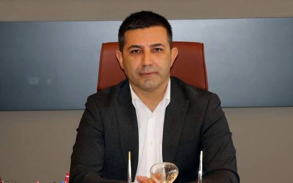 Kuşadası Belediye Başkanı Ömer Günel görevden uzaklaştırıldı