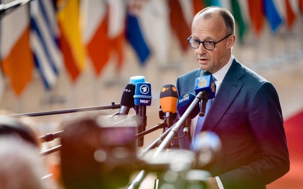 Almanya, Macaristan'ı "AB'ye sadakatsizlikle" suçladı