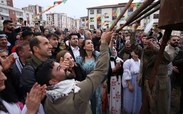 Şırnak ve Varto’da Newroz kutlaması