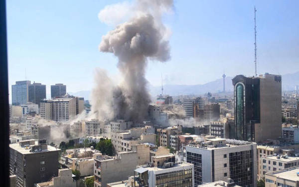 HRANA: Son 24 saatte İran 'da 17 sivil hayatını kaybetti, 8 kişi yaralandı