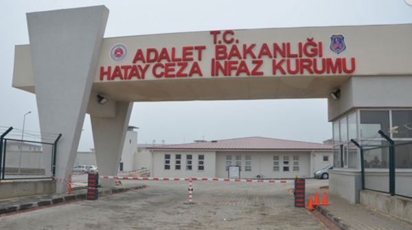 Cezai ehliyeti tartışmalı çocuk cezaevinde