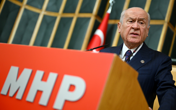 Bahçeli'den 'ara seçim' çıkışı: Seçim zamanında yapılacak; iradeye saygı duyun