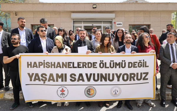 Hapishanelerdeki şüpheli ölümler için etkin soruşturma çağrısı