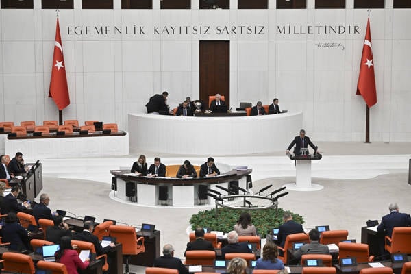 Torba yasanın 9 maddesi kabul edildi