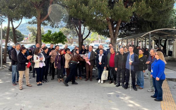/haber/baris-akademisyeni-prof-dr-izge-gunal-8-yil-sonra-universiteye-dondu-319292