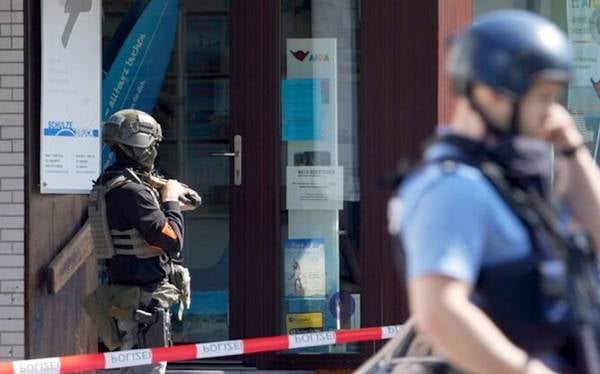 Almanya: Sinzig'de banka soygunu müşterilerin rehin alındığı bir krize dönüştü