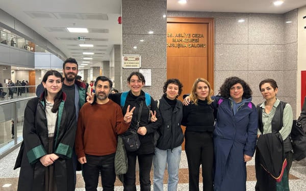 Nazım Daştan ve Cihan Bilgin için yapılan eyleme katılan gazeteciler beraat etti