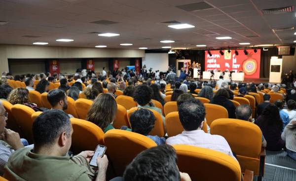 Demirtaş, Yuksekdag, Mizrakli, Ozel û Fetî Yildiz ji bo “Forûma Aştî û Azadiya Civakî” peyam şandin