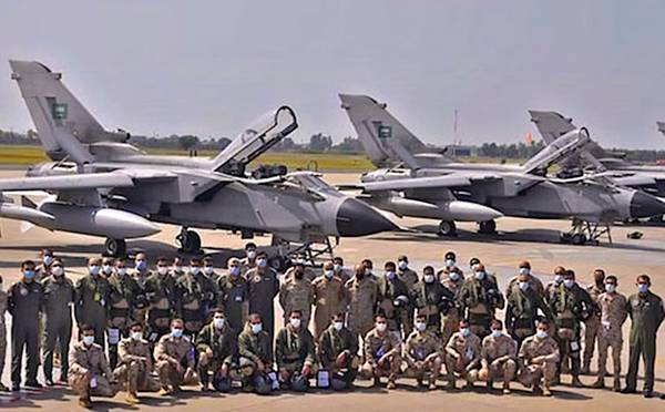 Suudi Arabistan Hava Kuvvetleri Irak'taki İran yanlısı milisleri vurmuş