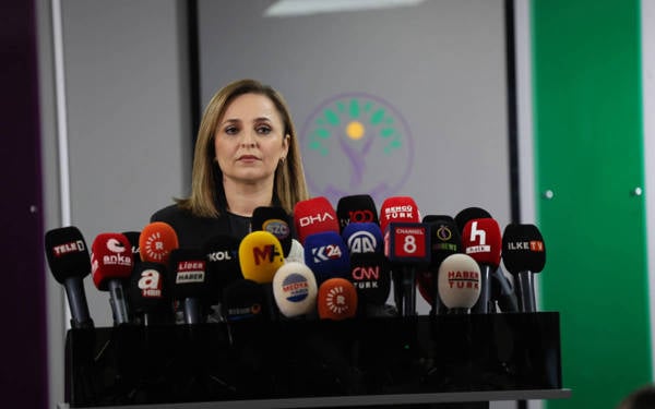 Ayşegul Dogan: “Em li bendê ne ku heyeta me di rojên pêş de biçe Îmraliyê”