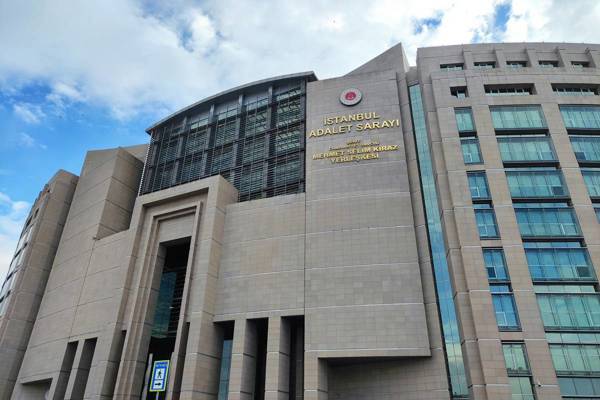 “Diktatör Erdoğan” paylaşımına dava: Savcılık, avukat takibini delil gösterdi