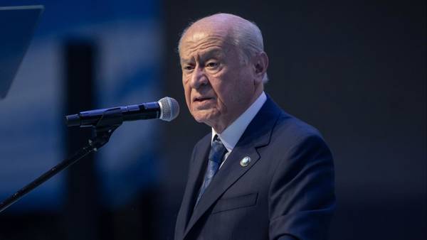 CHP için kurultay tarihi Bahçeli'den geldi
