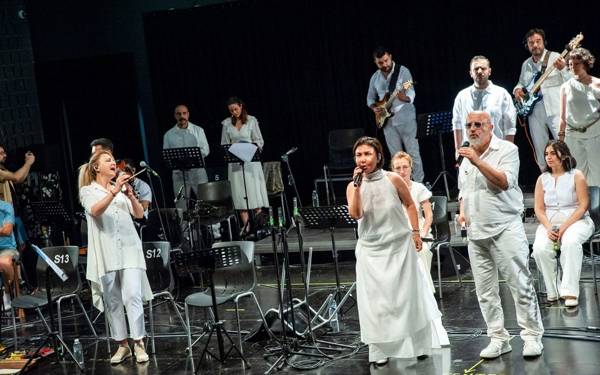 Songül Öden: Kardeş Türküler, büyük bir mücevher ustası kültürleri kalbimize nakşediyor