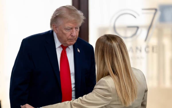 Trump'ın "Meloni fotoğraf için yalvardı" iddiası İtalya-ABD arasındaki krizi körükledi