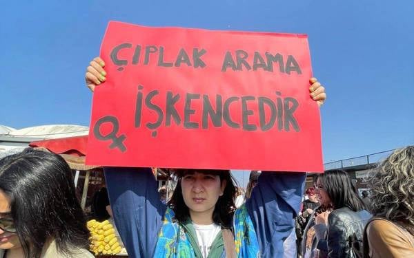 DFG’den TBMM’de “çıplak arama girişimi”ne tepki