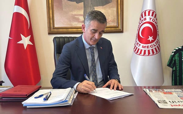 Ümit Dikbayır, CHP’den istifa etti
