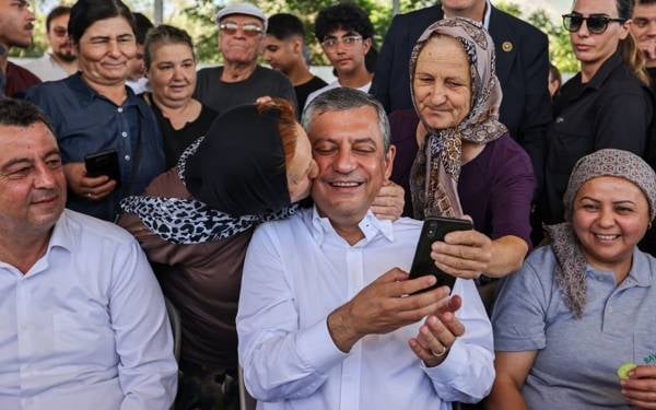 Özel İzmir’de: Kadir inanır’ın deyimiyle ‘bizim adımız Tatar Ramazan, biz bu oyunu bozarız