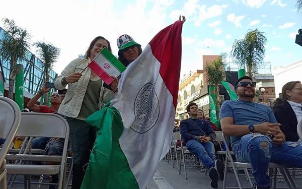 ABD kupayı İranlı futbolcular için açık cezaevine çevirirken, Meksika kenti Tijuana ABD ve FIFA'ya evsahipliği dersi verdi