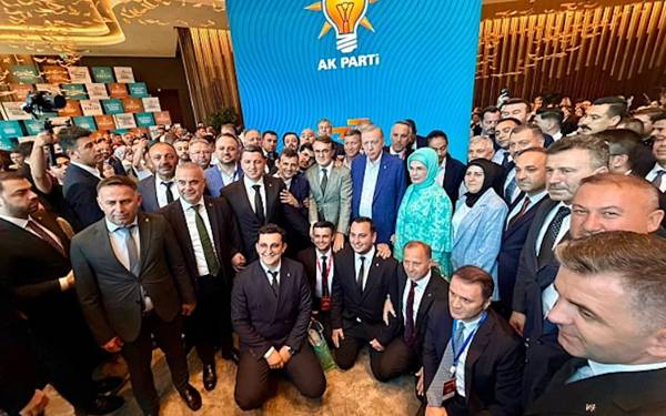 /haber/erdogan-cerceve-yasa-tbmm-tatile-girmeden-dogrudan-cikacak-demis-321088
