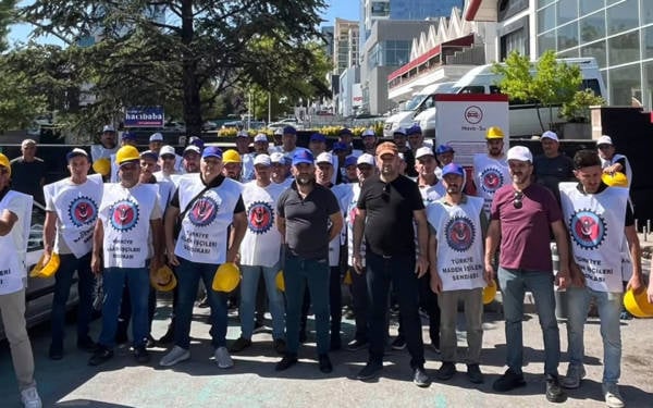 Doruk Madencilik işçileri yeniden Yıldızlar SSS Holding önünde