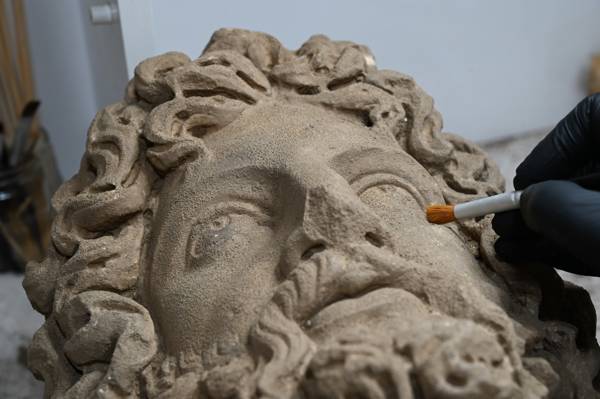 Roman-era healing god statue, wrestler tomb found in Turkey's Aspendos