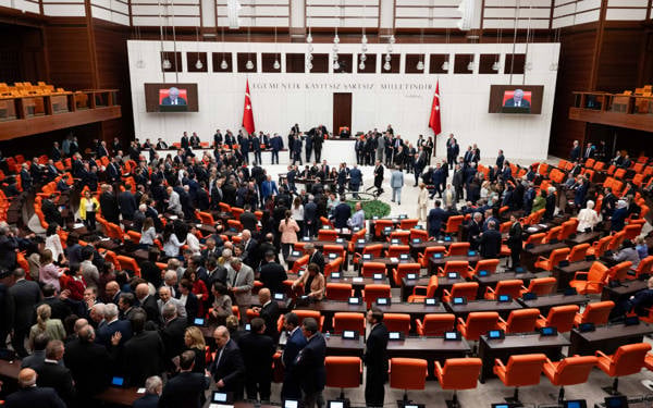 "Çerçeve yasa tarihi bir fırsat ancak kalıcı barış ceza hukuku düzenlemeleriyle sağlanamaz"
