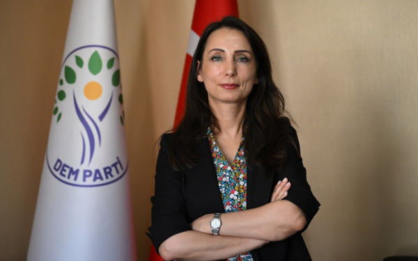 Tülay Hatimoğulları: Garanti aramanın yolu süreci dönülmez hâle getirmek