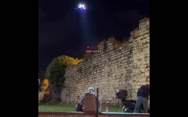 İstanbul police drones warn against drinking
