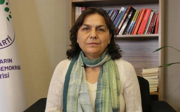 Özgül Saki: Hakikat ve yüzleşme komisyonu kurulsun