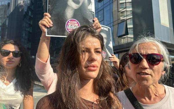 Esra Tokyaz’dan Ayşe’nin davasına çağrı