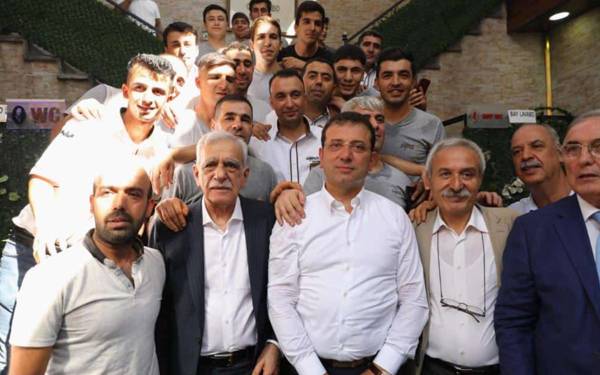 Ekrem İmamoğlu'ndan Selçuk Mızraklı paylaşımı: Geçmiş olsun Diyarbakır