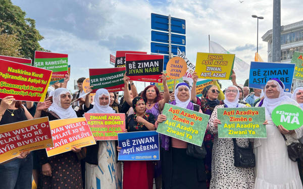 Dilbahar: Ji pêşdibistanê heta zanîngehê perwerdeya bi Kurdî pêkan e