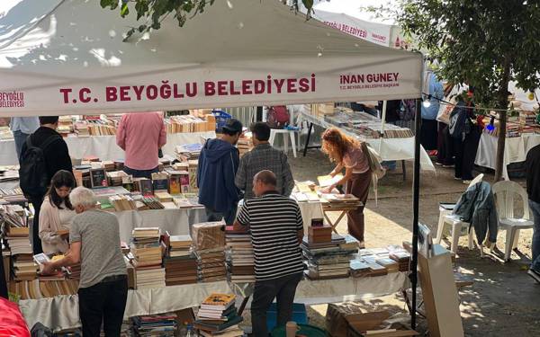 15. Beyoğlu Sahaf Festivali devam ediyor