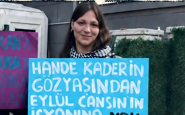 /haber/nato-zirvesi-oncesi-tutuklanan-lgbti-aktivisti-duru-tahliye-edildi-323761