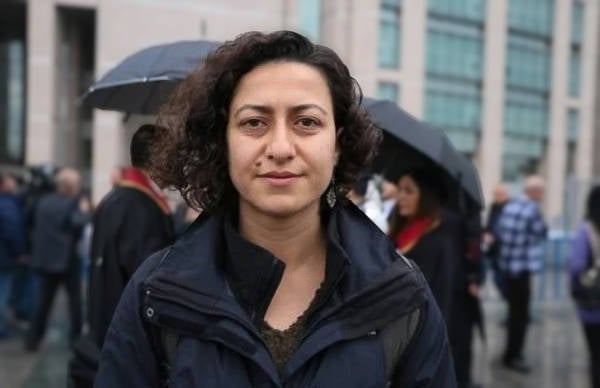 Gazeteci Derya Okatan tutuklandı: Suçlama açıklanmadı