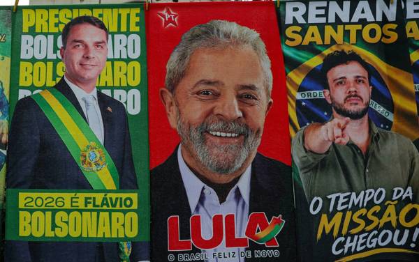 Brezilya sandık başında; son ankette Lula önde, Bolsonaro arkada: 45-42