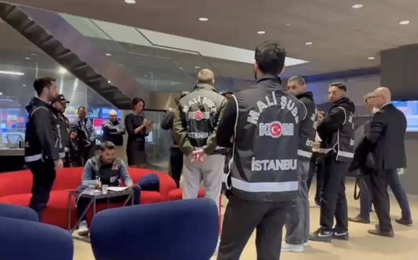 Dünyadan Halk TV'ye el konulmasına tepki: “Medya özgürlüğü yalnızca bir anı olacak”