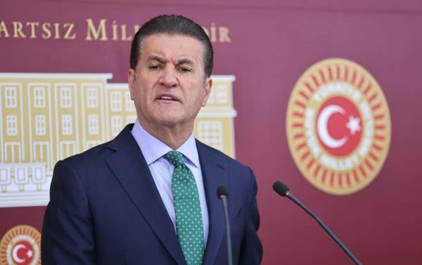 Mustafa Sarıgül, YENİ Parti'den istifa etti